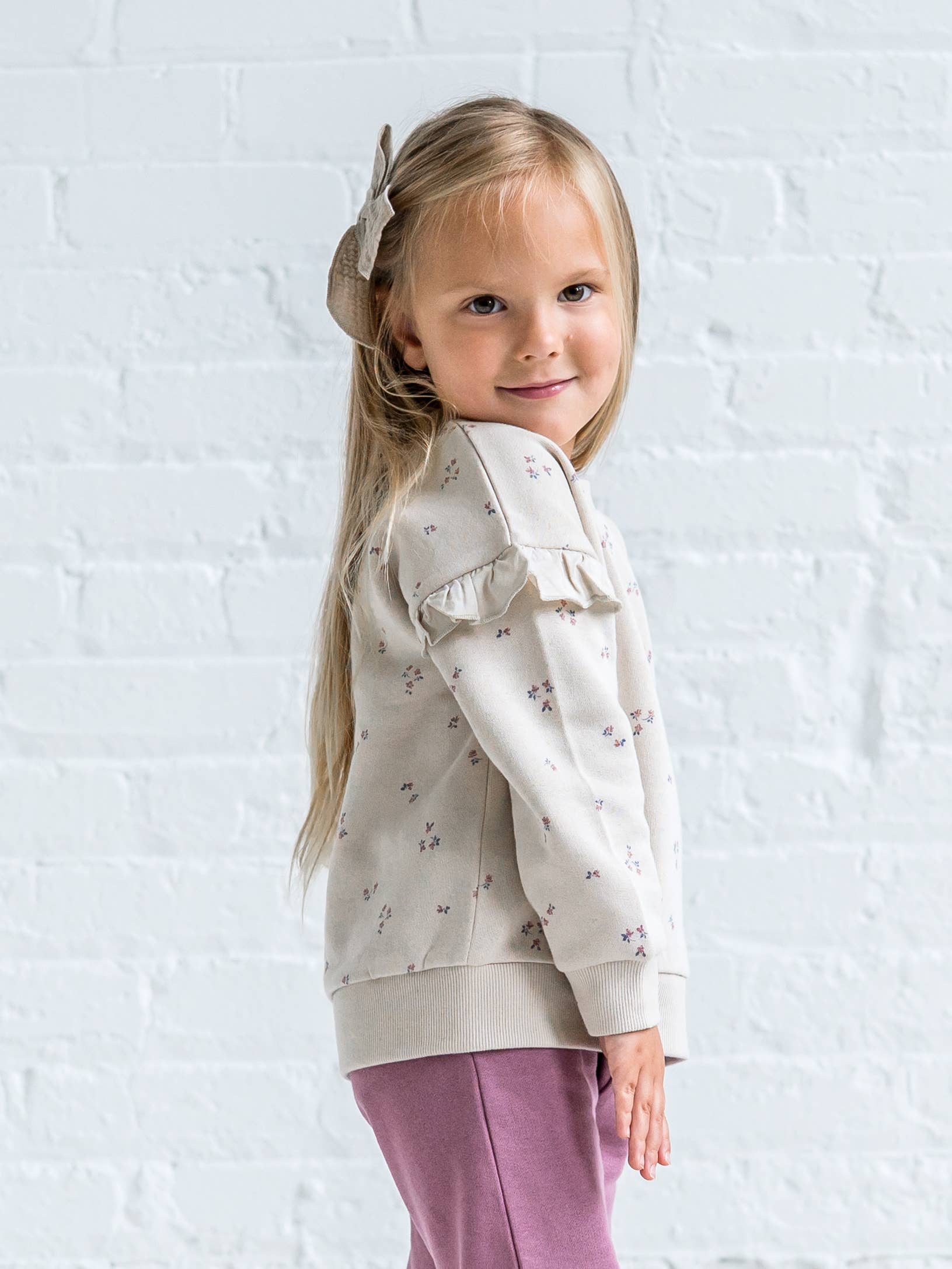 Abbey Fleece Ruffle Sleeve Pullover Sweatshirt